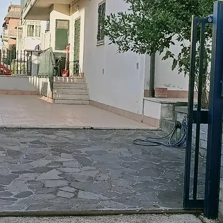 Di Zeno شقة